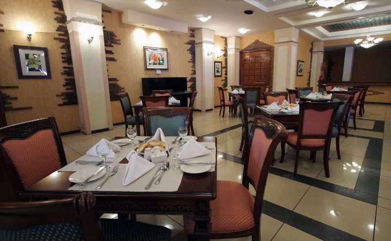 Le Grande Plaza Hotel Tashkent Ngoại thất bức ảnh